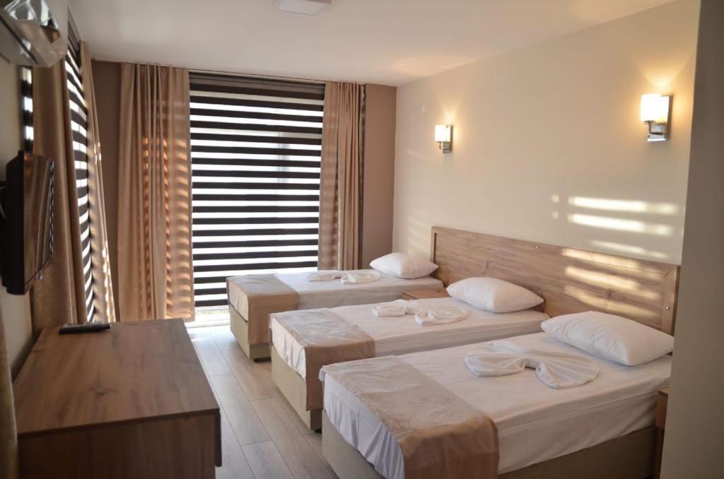 Loca Butik Hotel スィノプ エクステリア 写真